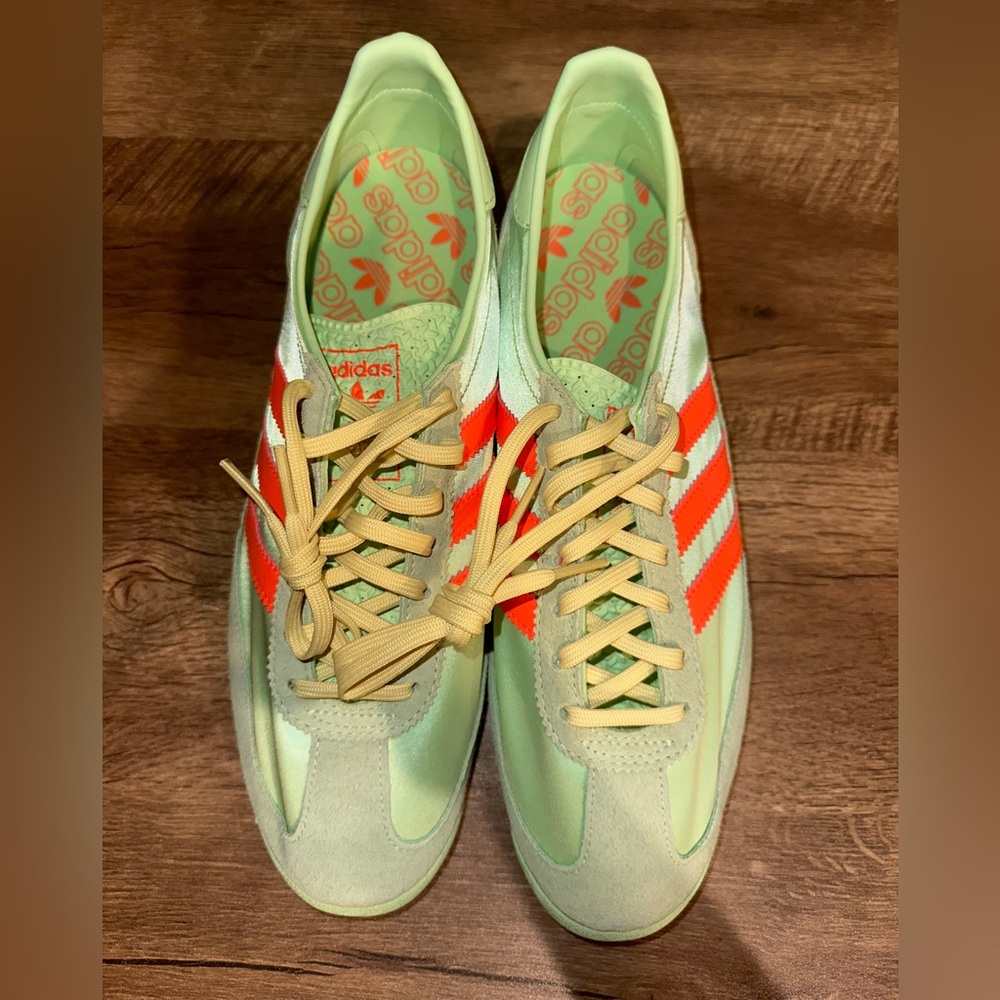 Adidas Light Green and Bright Orange Trainers - Picture 7 of 9
